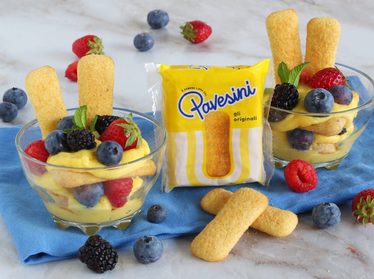 LIMONCELLO AND BERRY CUP