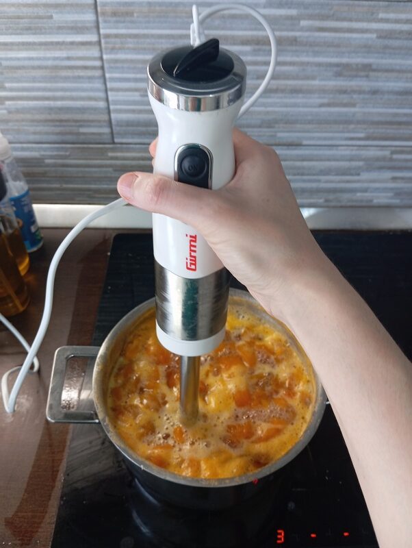 Blending the apricots