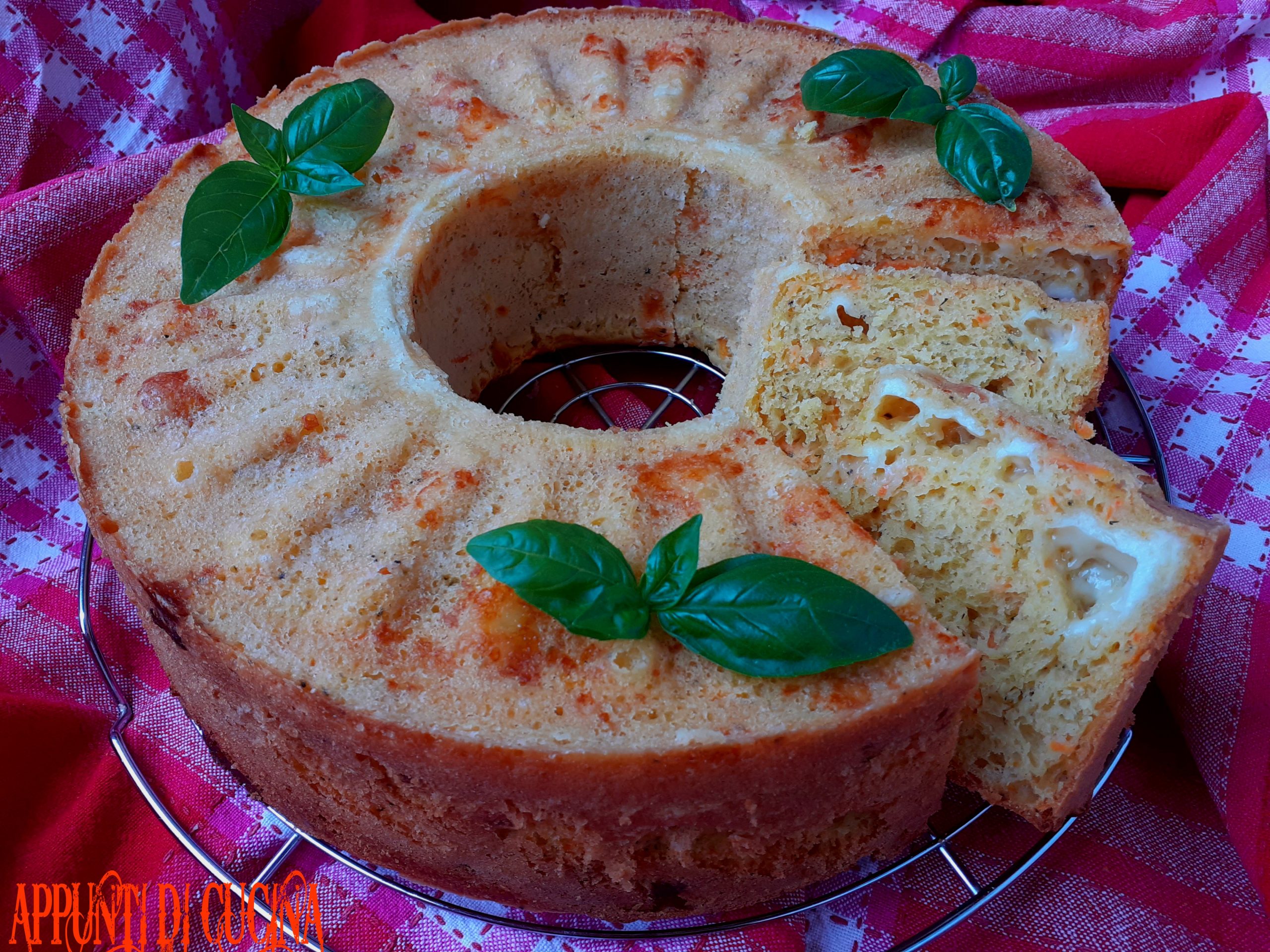 RUSTIC CARROT BUNDT CAKE