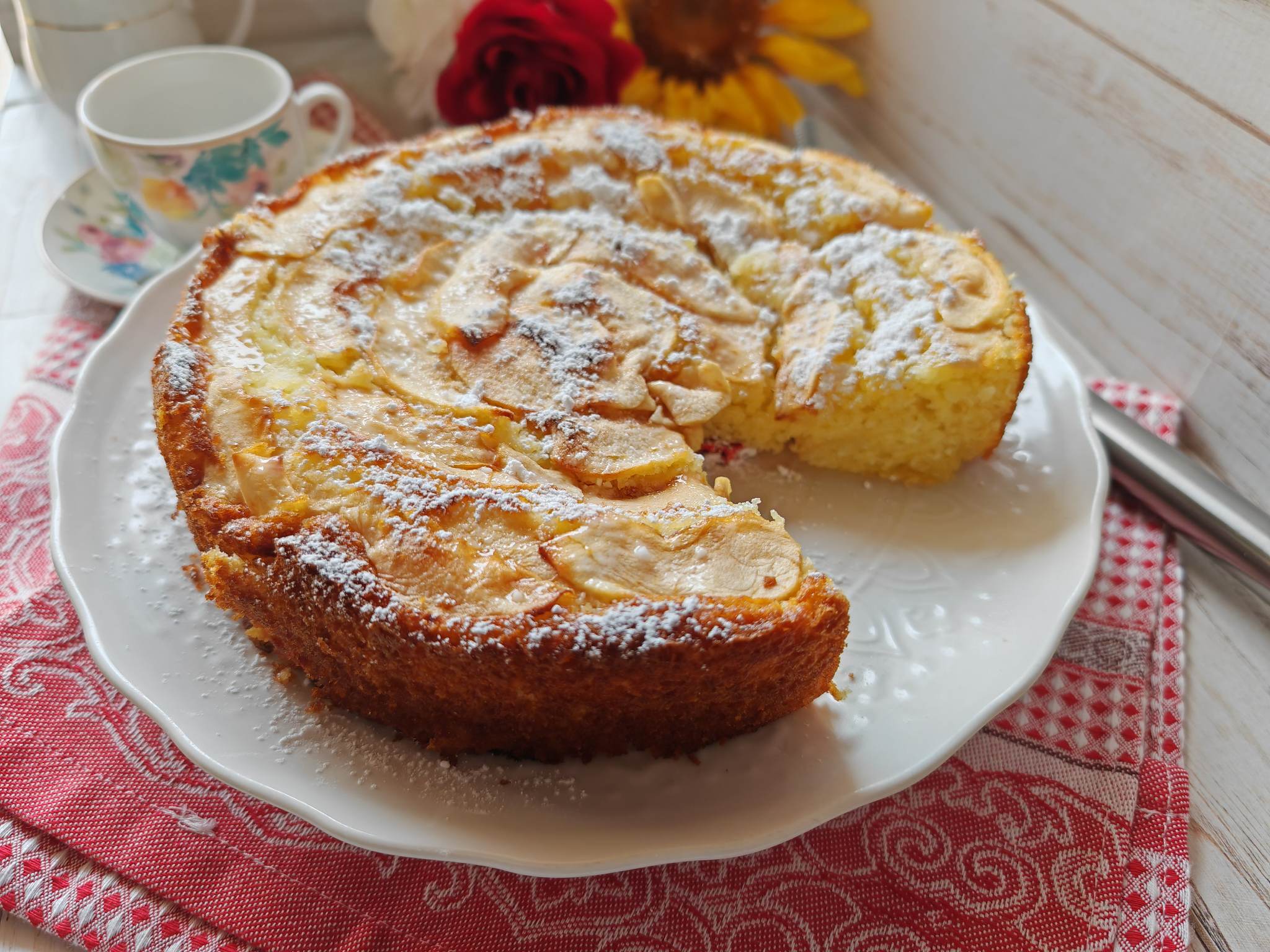 Apple and Coconut Cake