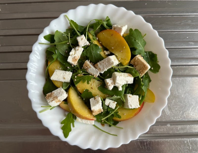 salad with feta and nectarines 4 season with balsamic vinegar