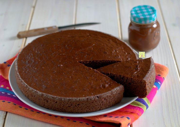 5-Minute Nutella Cake