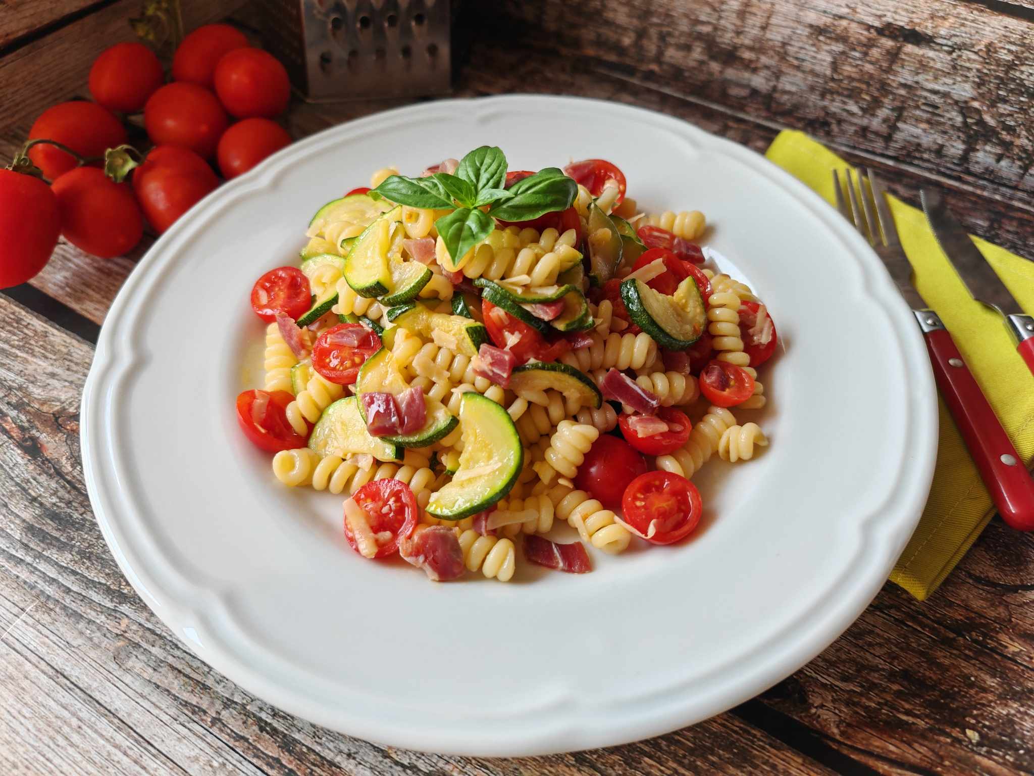 Cold Pasta with Zucchini
