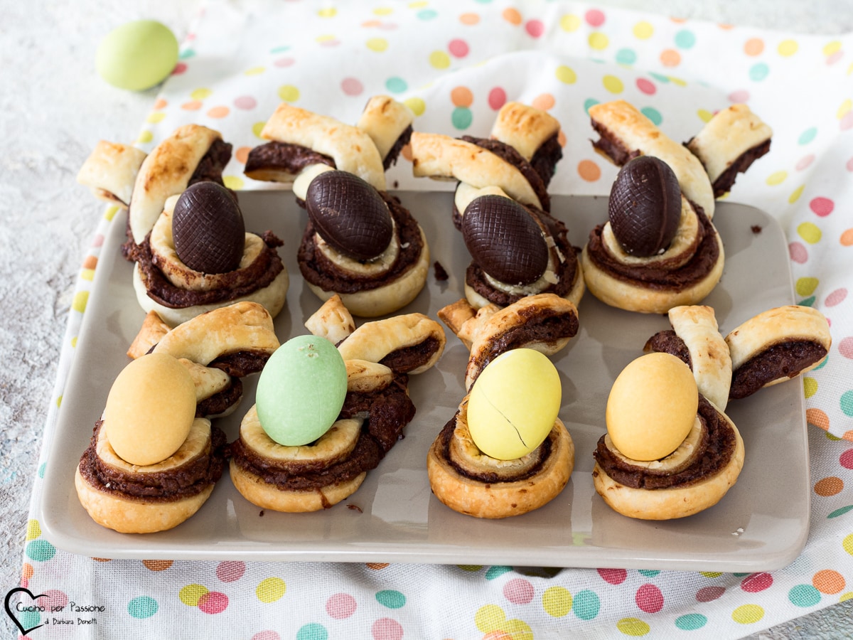 CHOCOLATE PUFF PASTRY BUNNIES
