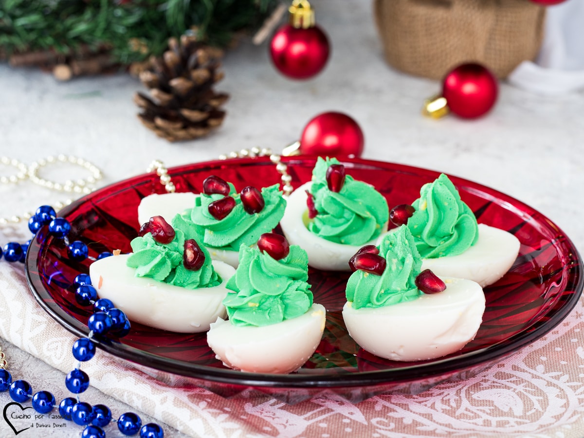 CHRISTMAS TREE DEVILED EGGS