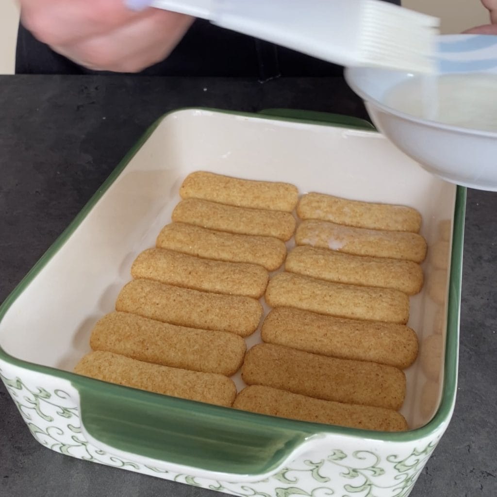 Coconut and Yogurt Cake