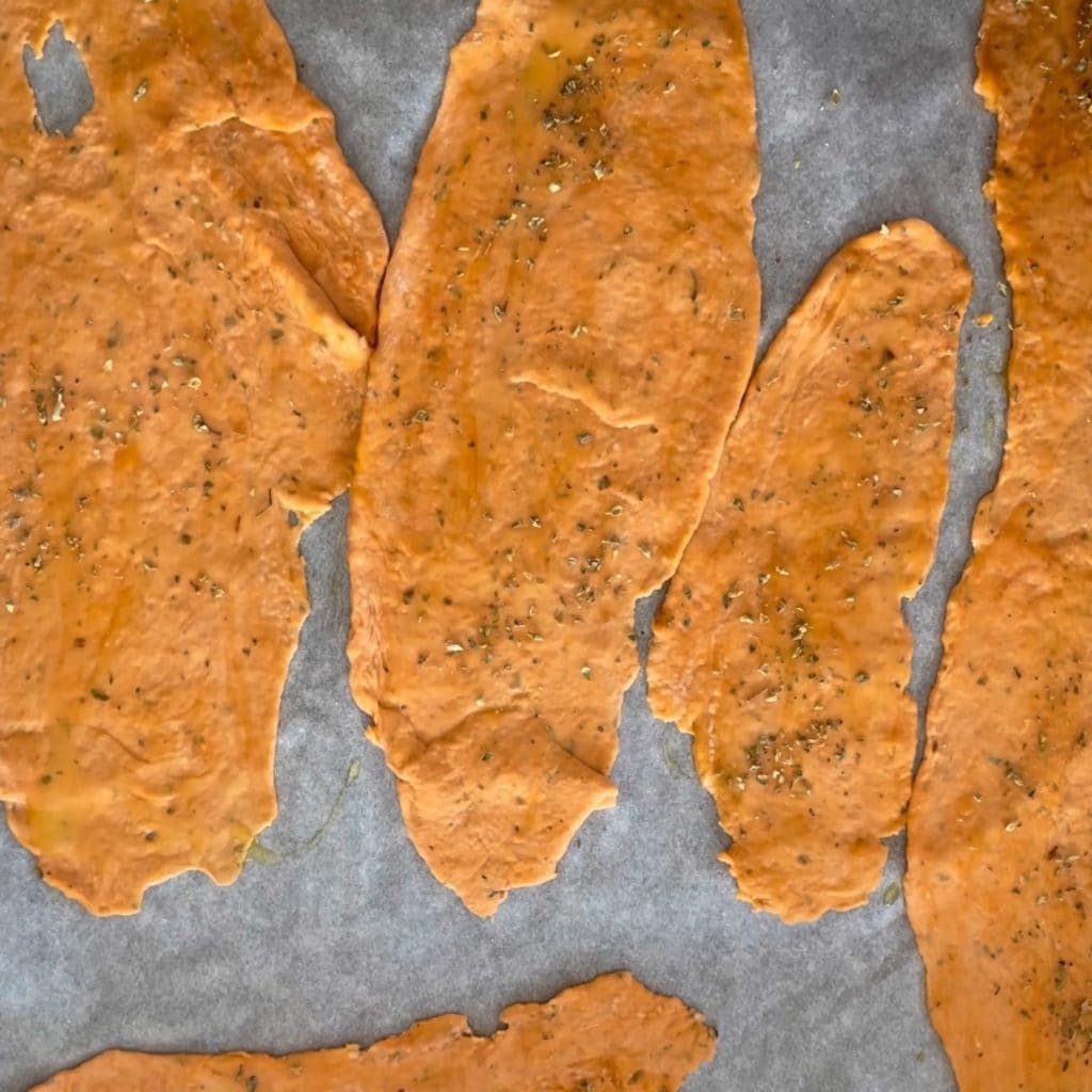 Crispy flatbread pizza flavor