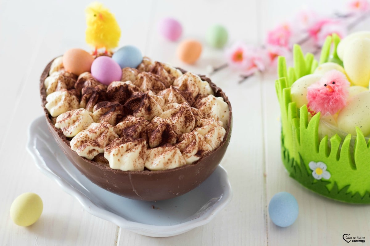 EASTER EGG FILLED WITH TIRAMISU