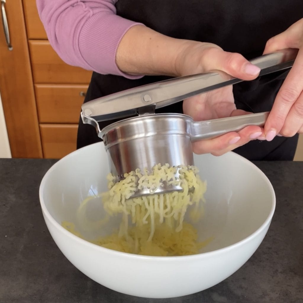 Eggless potato gnocchi