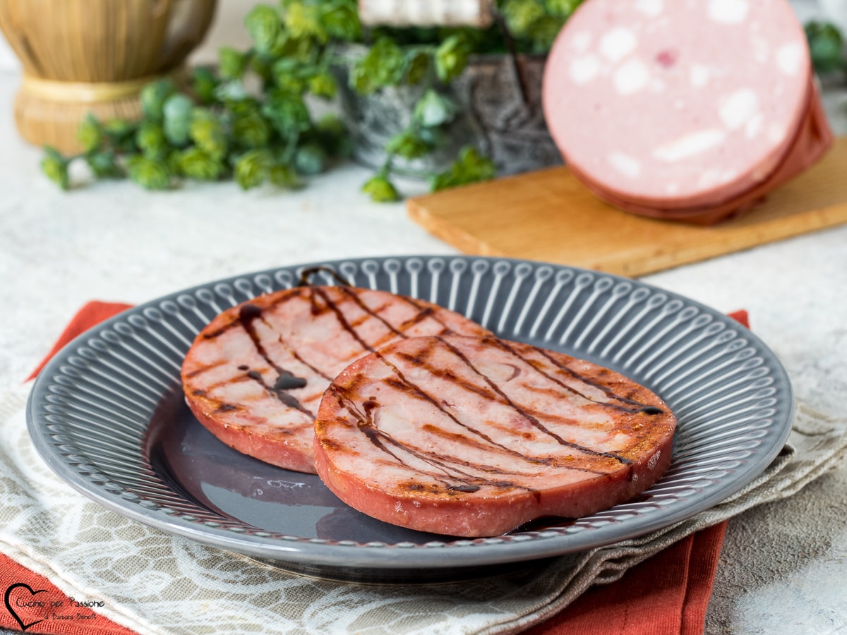 GRILLED MORTADELLA