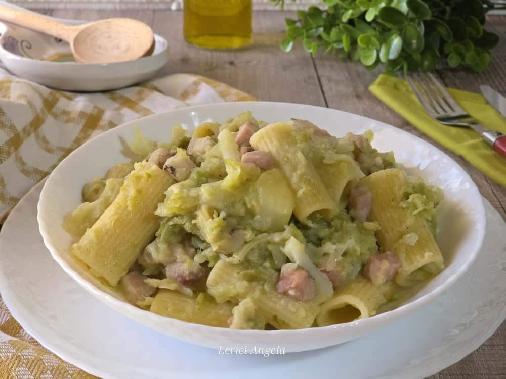 Pasta with Cabbage, Potatoes, and Bacon