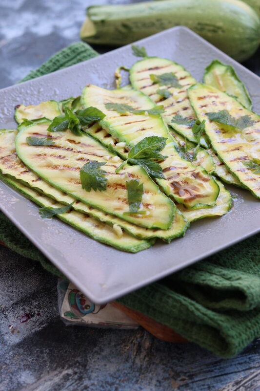 GRILLED ZUCCHINI WITH MINT, SIMPLE AND SUPER QUICK TO MAKE