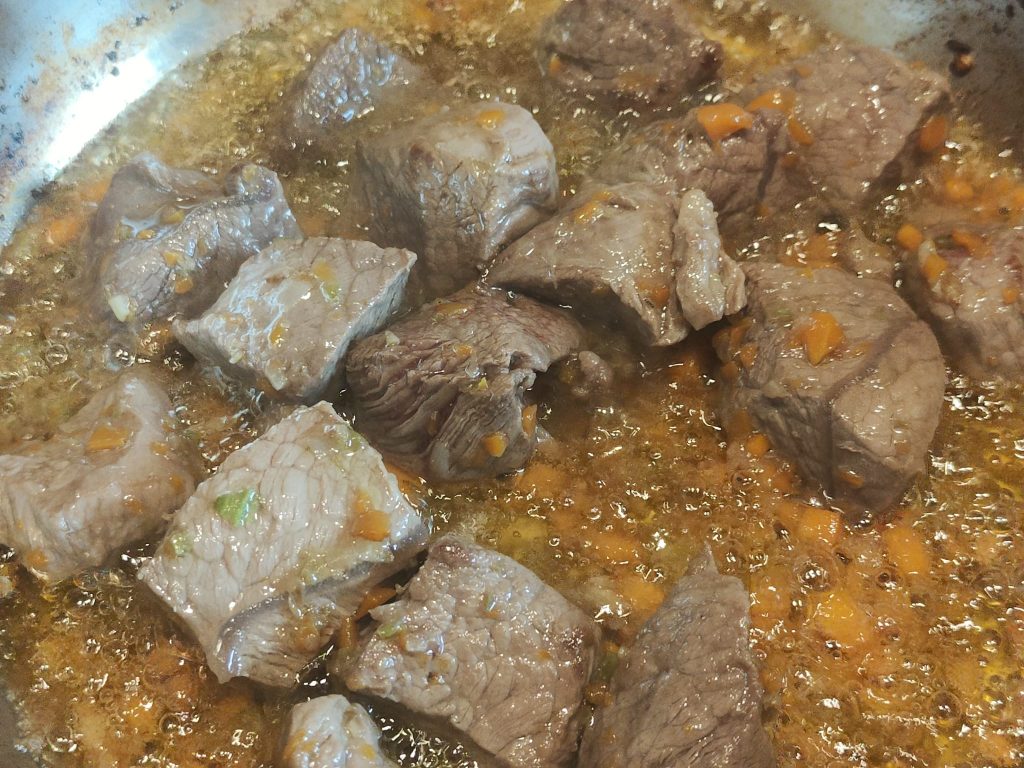 Beef Stew with Peas and Artichokes