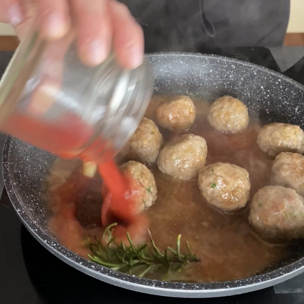 Orange Meatballs