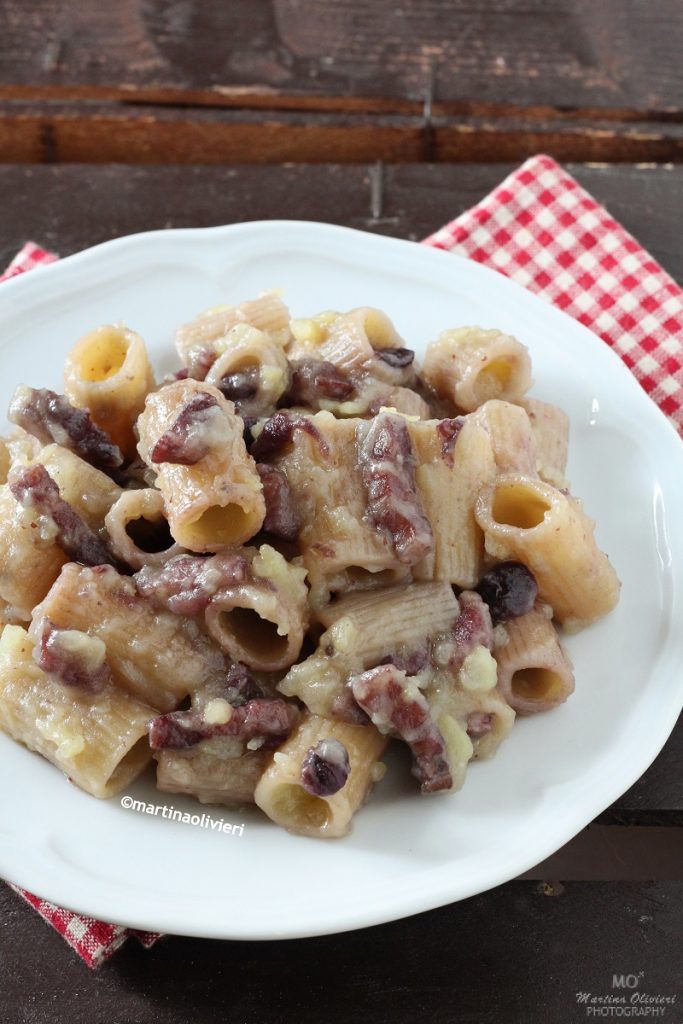 Pasta with Potatoes, Guanciale, and Blueberries