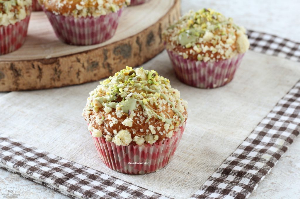 Pistachio Muffins