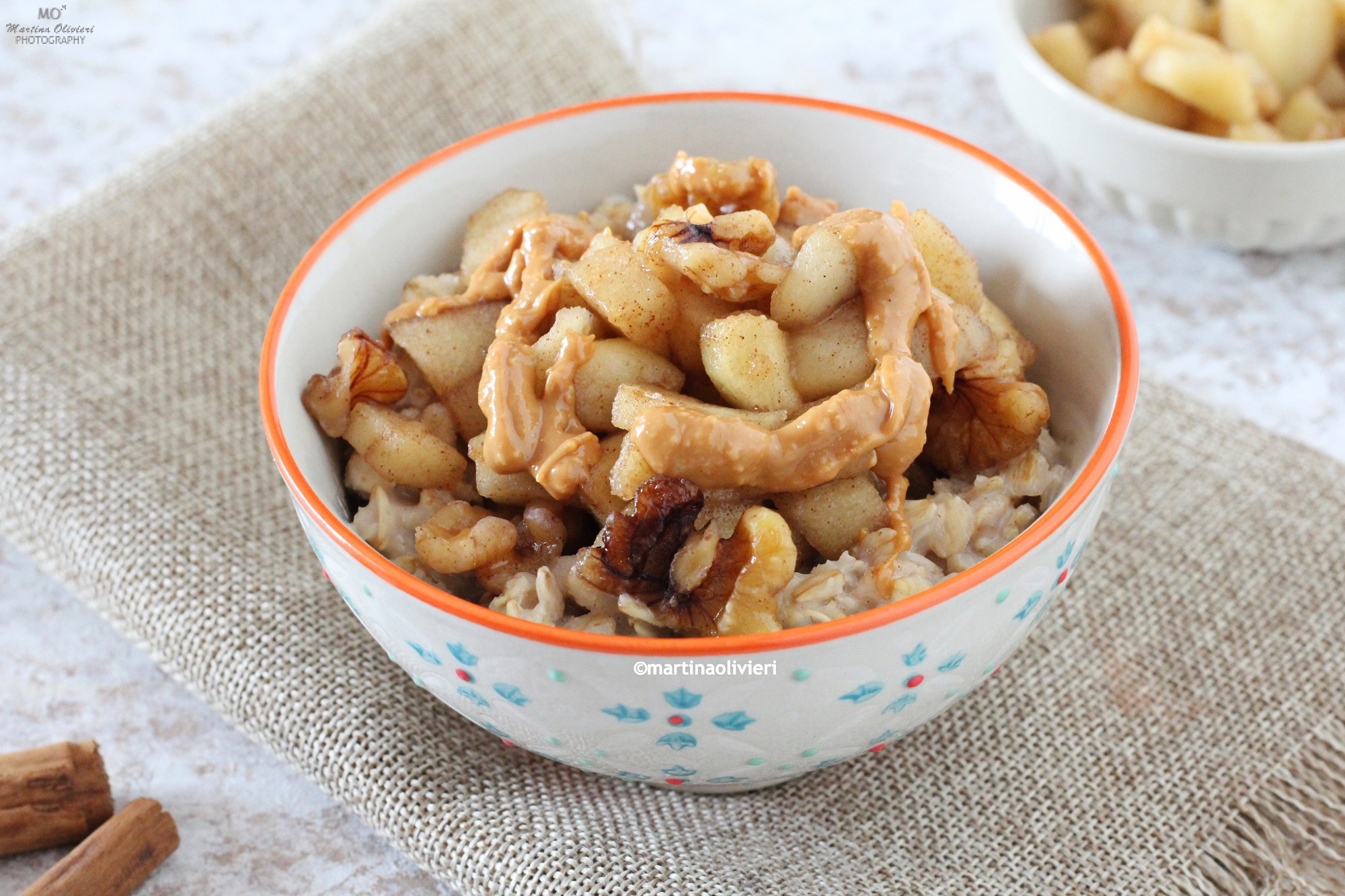 Porridge with Spiced Apples and Walnuts