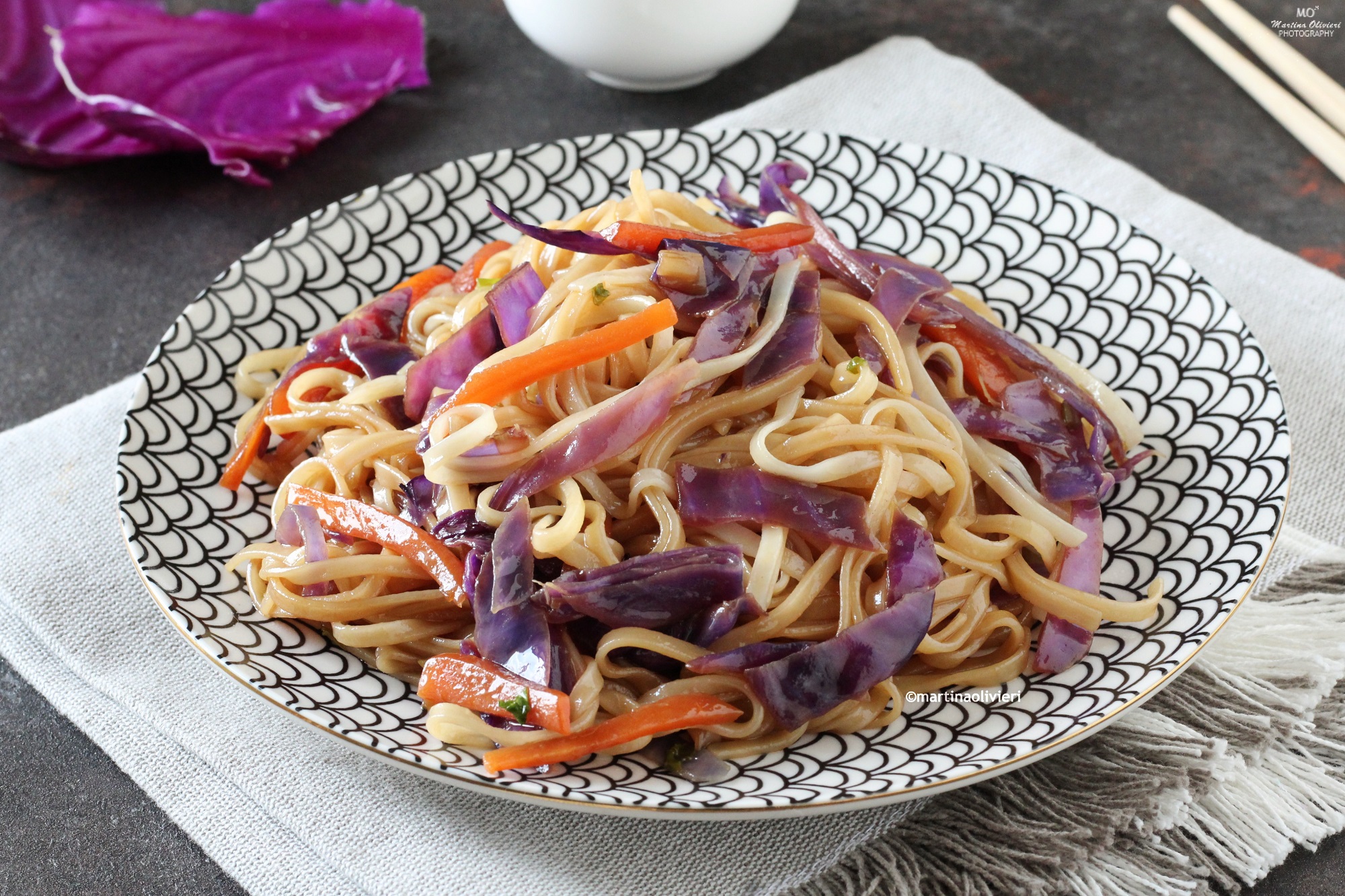 Rice Spaghetti with Red Cabbage
