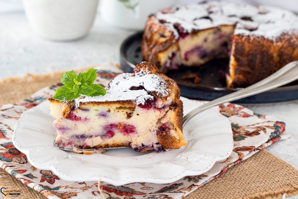 Ricotta and Berries Cake