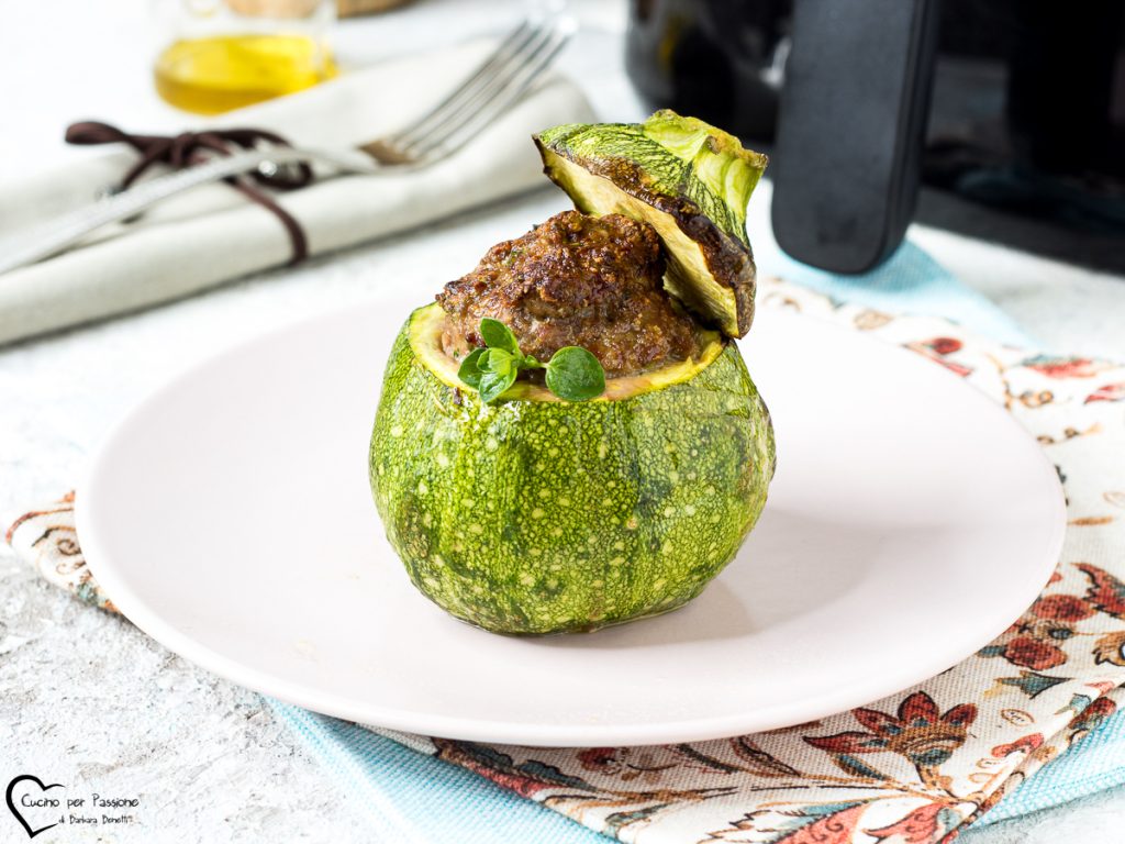 Round zucchini stuffed in air fryer