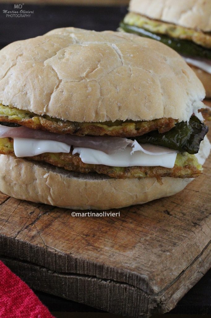 Sandwich with Omelet and Friggitelli