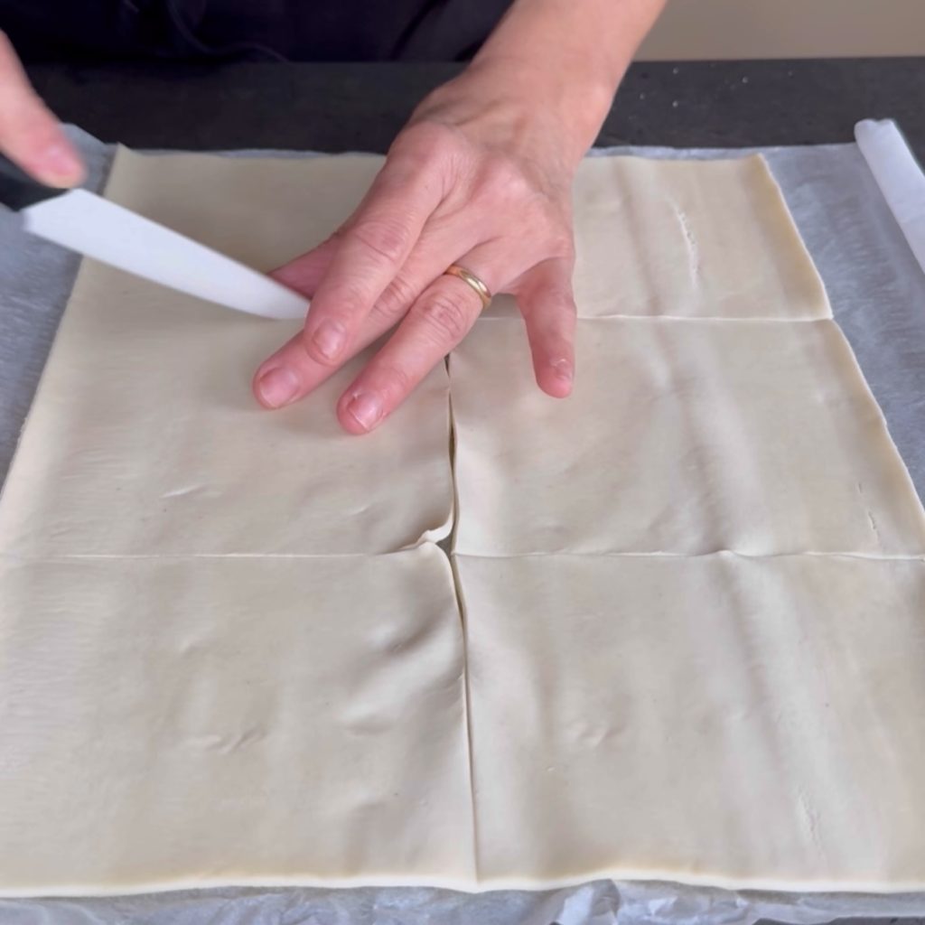 Savory puff pastry with ham