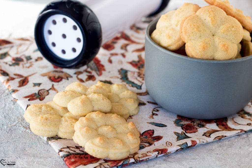 Shortcrust pastry for cookie press