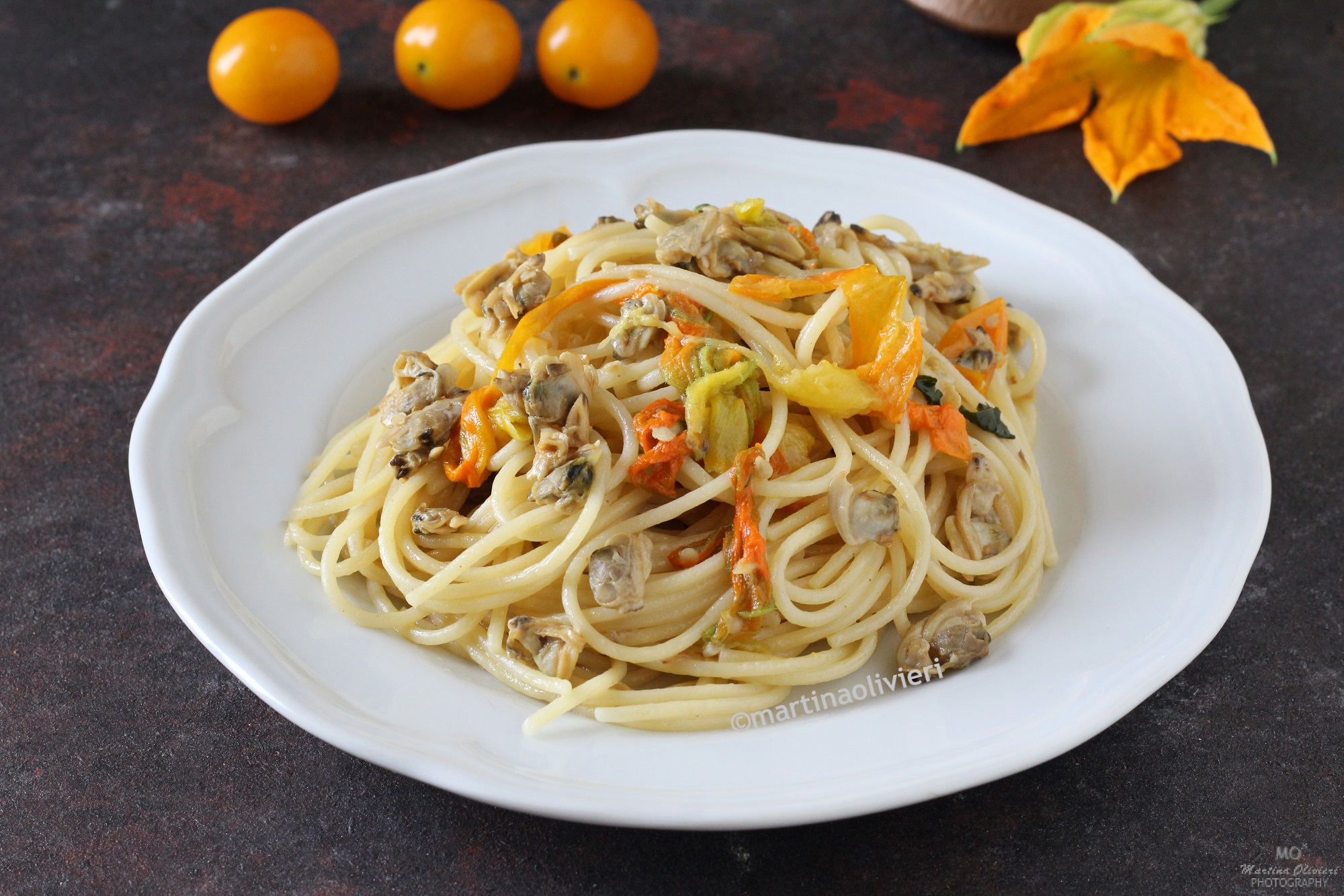 Spaghetti with Clams and Zucchini Flowers