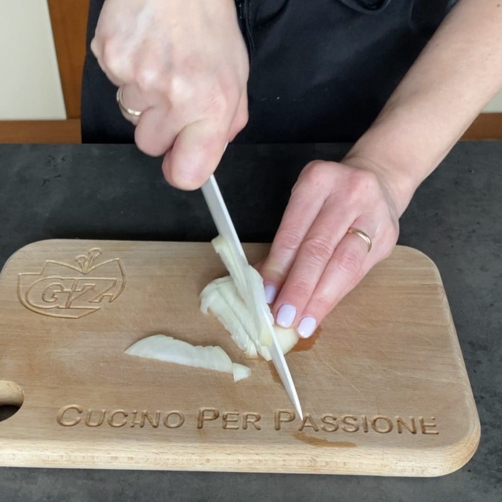 Veal scallops with asparagus