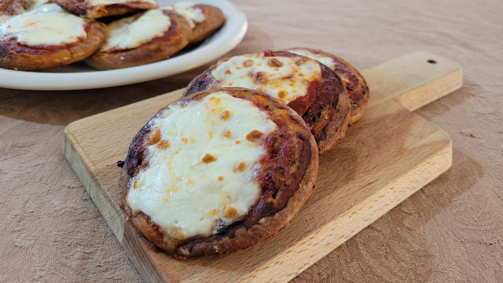 Air Fryer Multigrain and Greek Yogurt Mini Pizzas