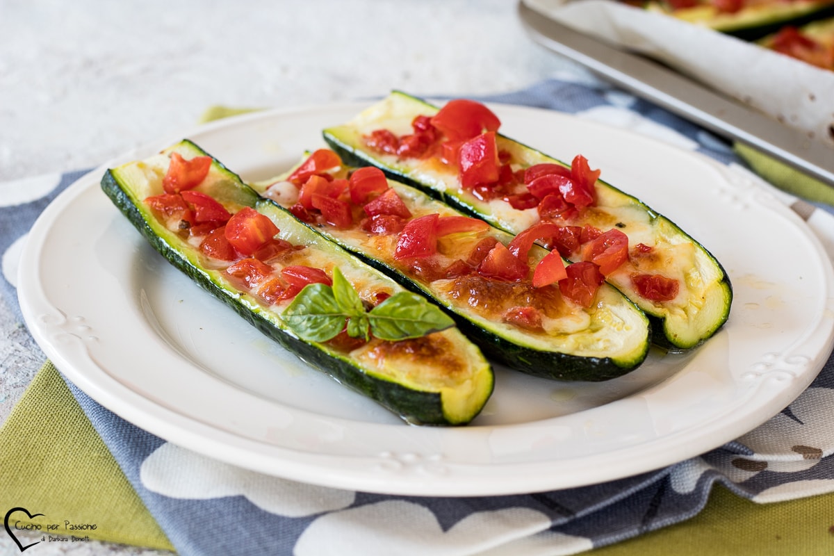 ZUCCHINI WITH TOMATOES AND CHEESE