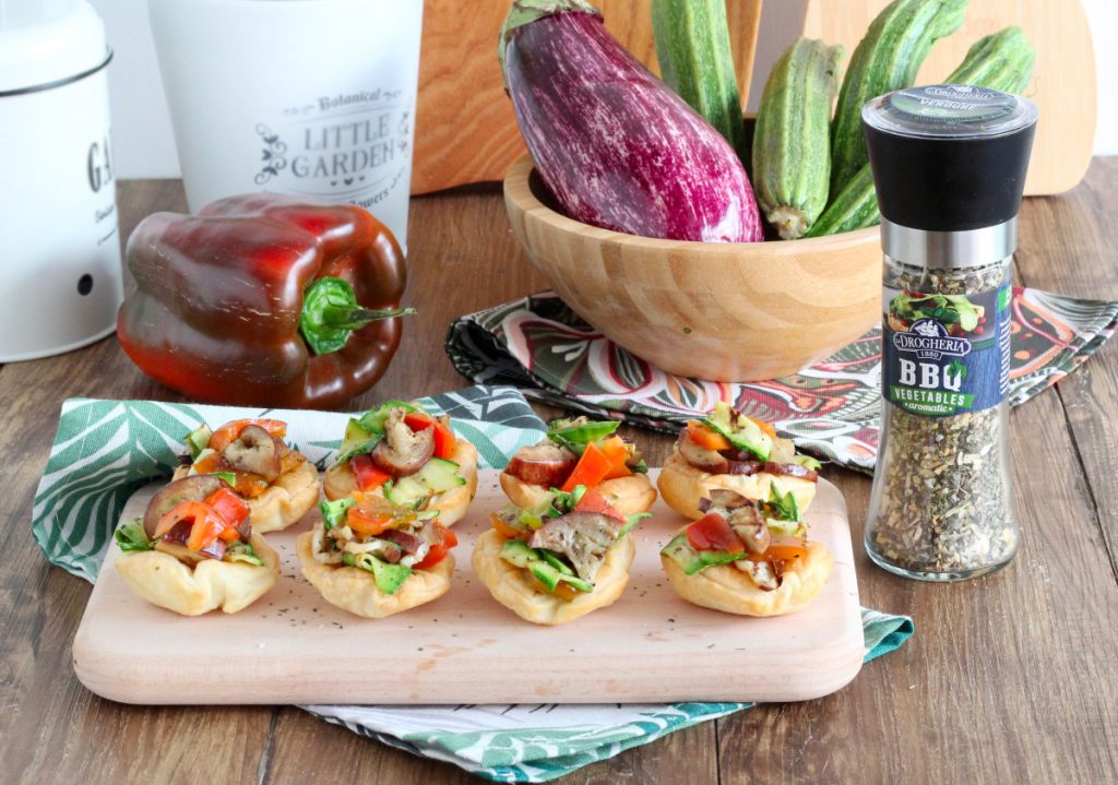 baskets with grilled vegetables