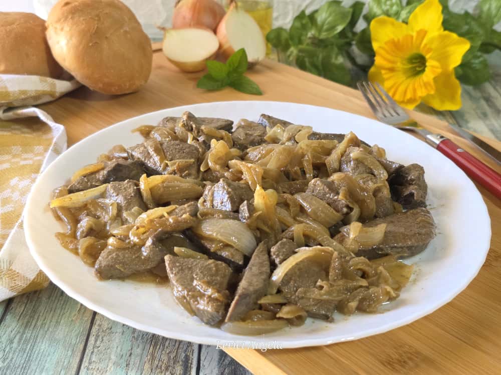 Liver with Venetian Onions