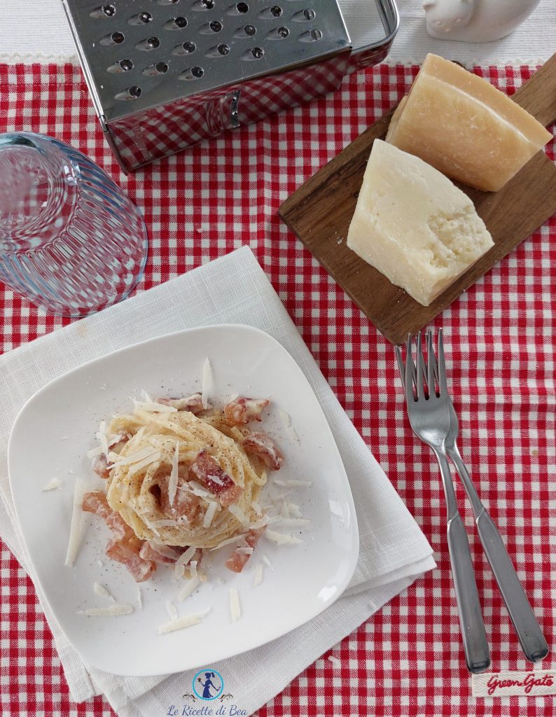 cacio e ova pasta with crispy guanciale