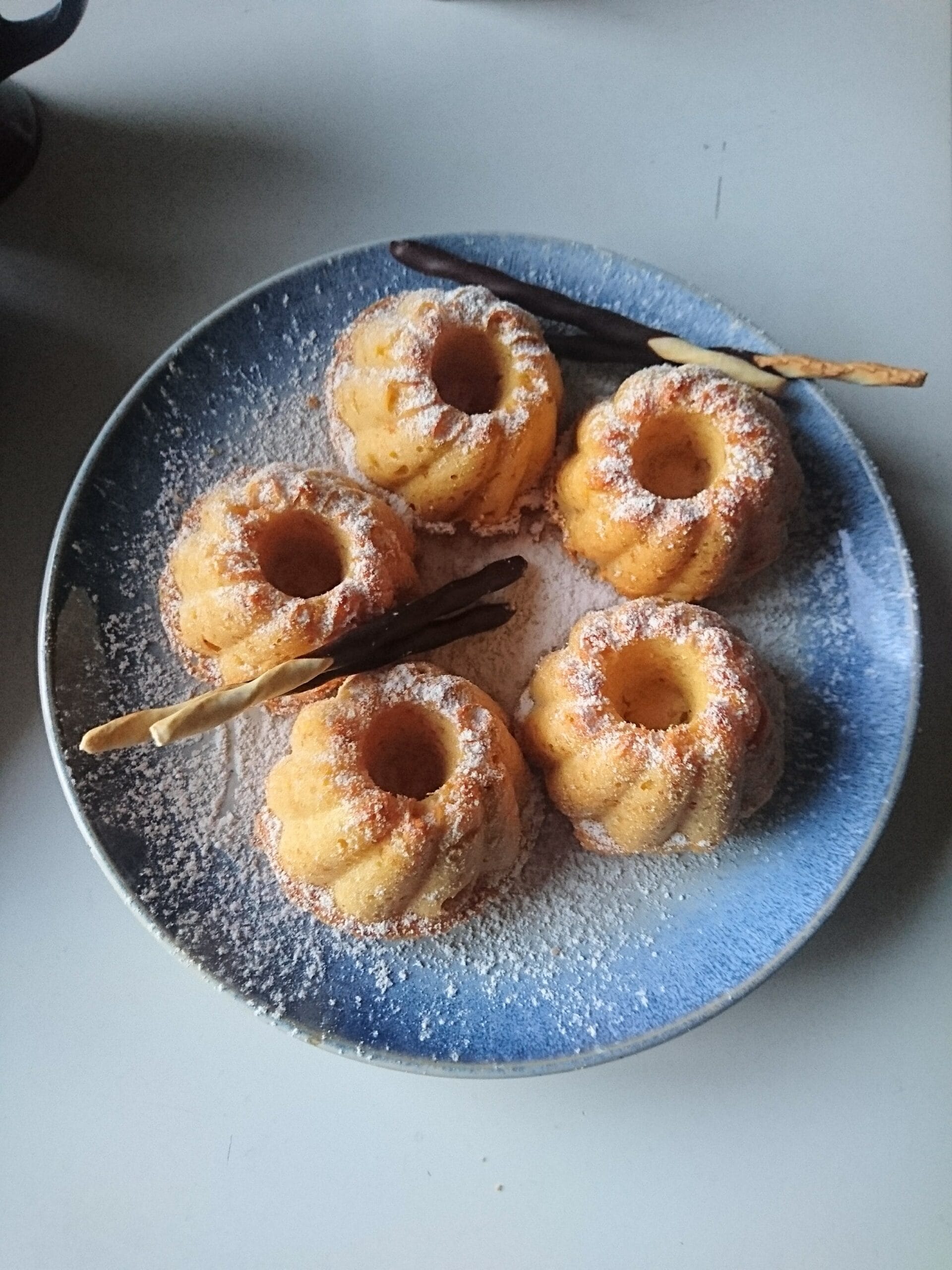 Gluten-Free Camille (mini carrot cakes)