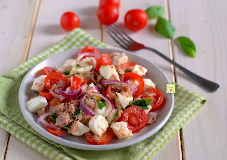 Caprese Tuna Salad