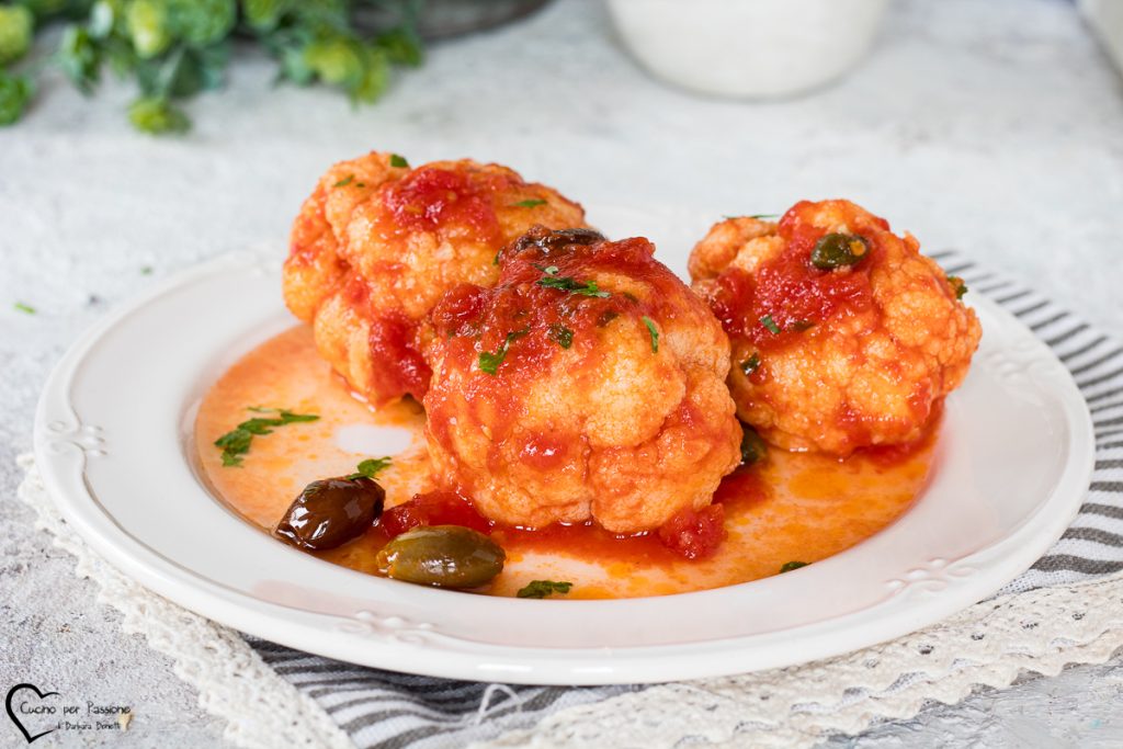 cauliflower with tomato