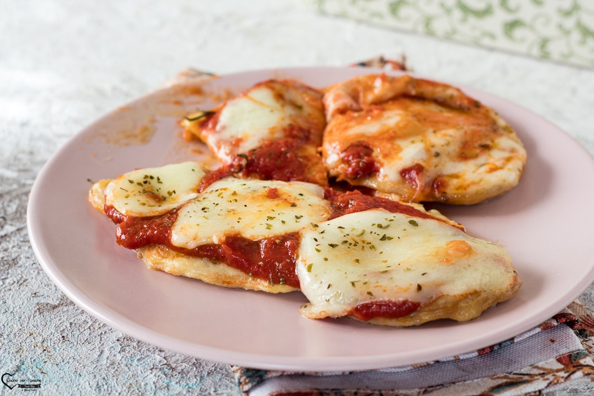 CHICKEN SCALLOPINI PIZZAIOLA STYLE