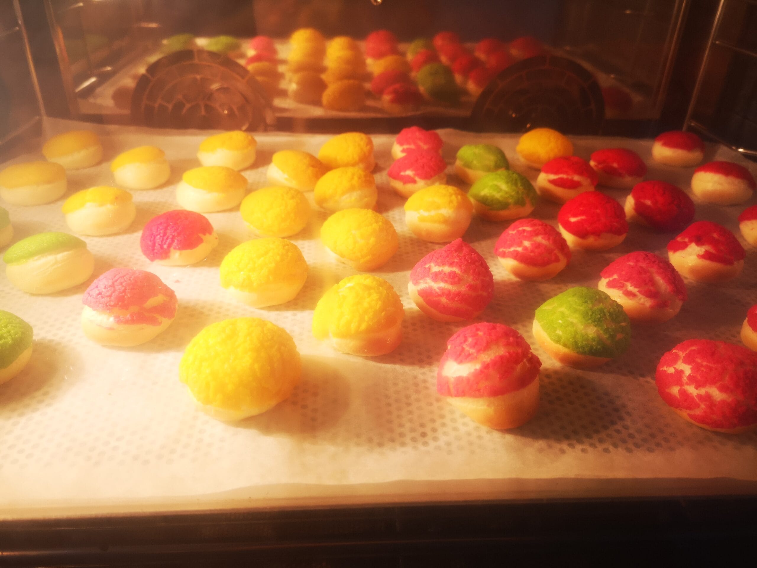 Craquelin Cream Puffs