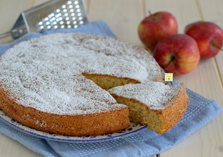 Grated Apple Cake