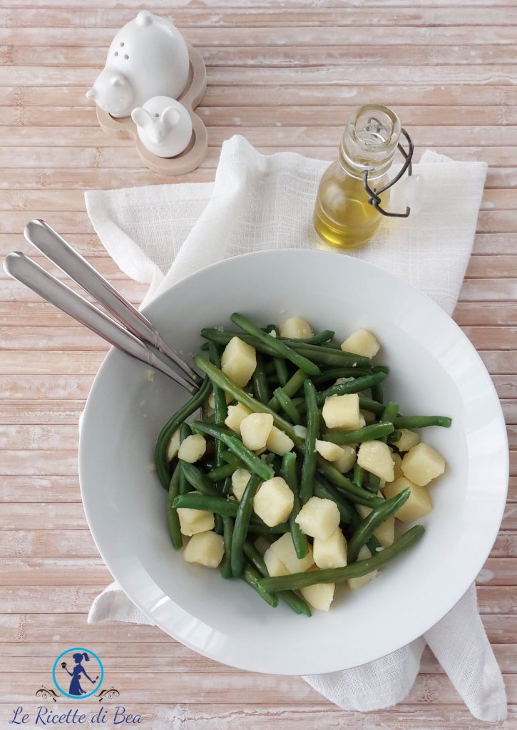 boiled green beans and potatoes