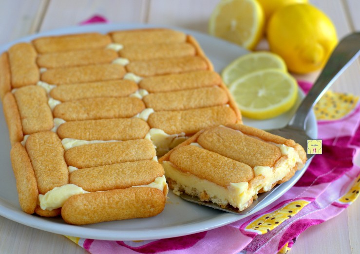 Lemon Pavesini Cake