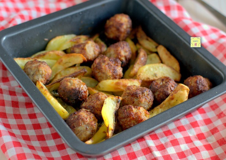 Meatballs and Potatoes in Air Fryer
