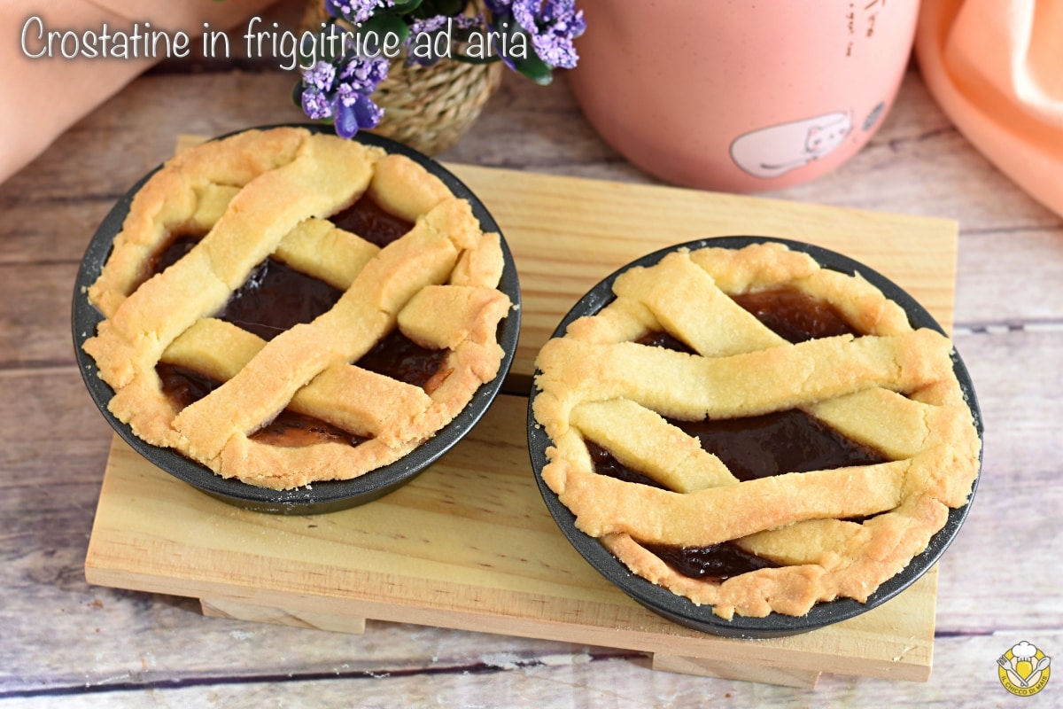 Mini Pies Cooked in Air Fryer