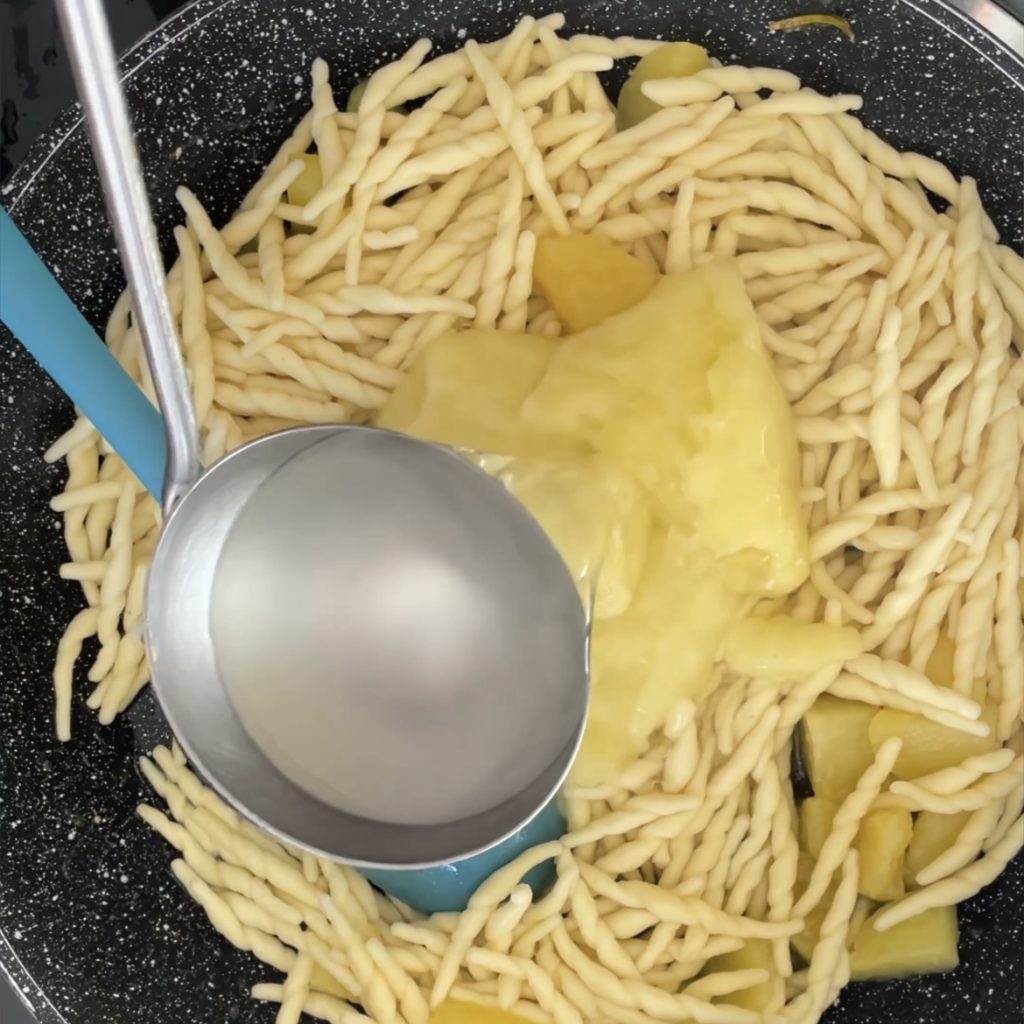 pasta with potatoes and tuna