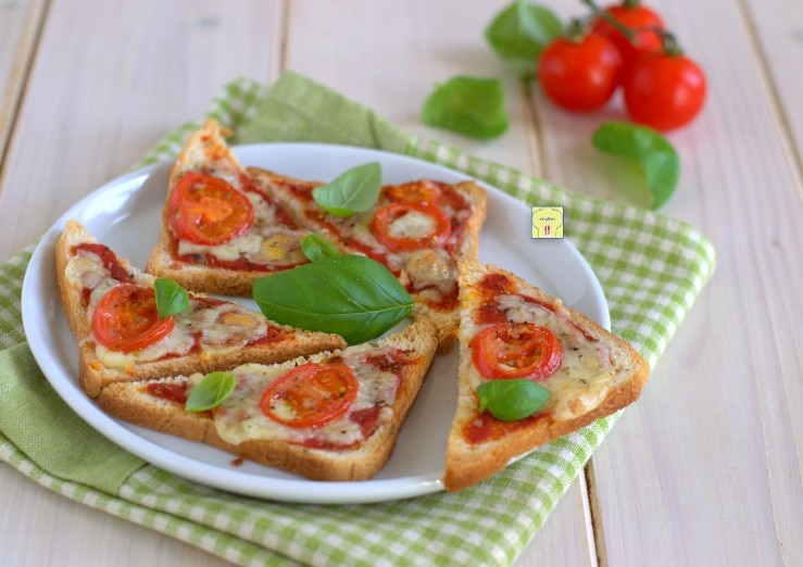 Pizza Toast