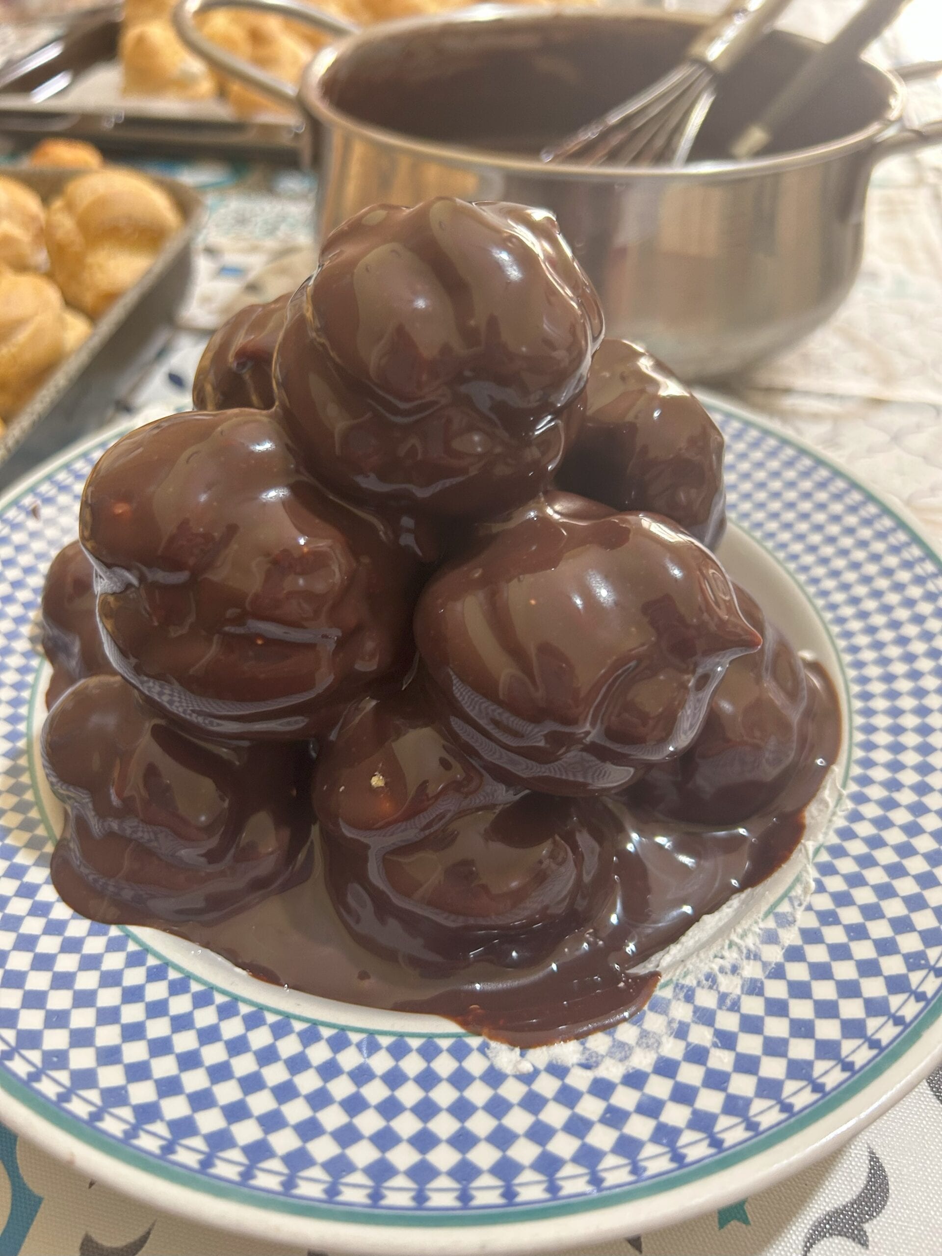 Chocolate Cream for Profiteroles