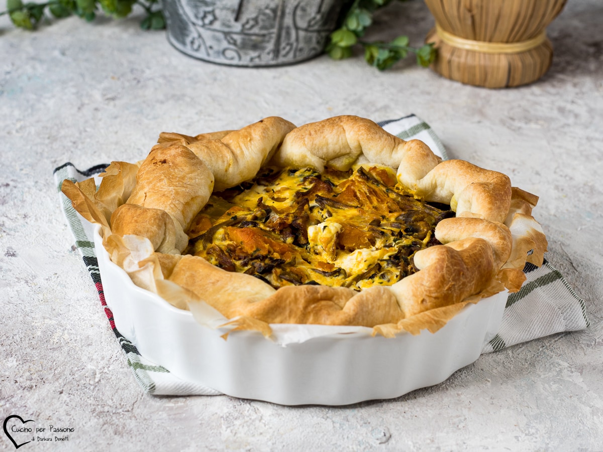 SAVORY PIE WITH PUMPKIN AND POTATOES