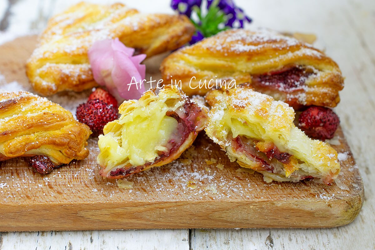 SFOGLIATELLE WITH WILD STRAWBERRIES and Custard