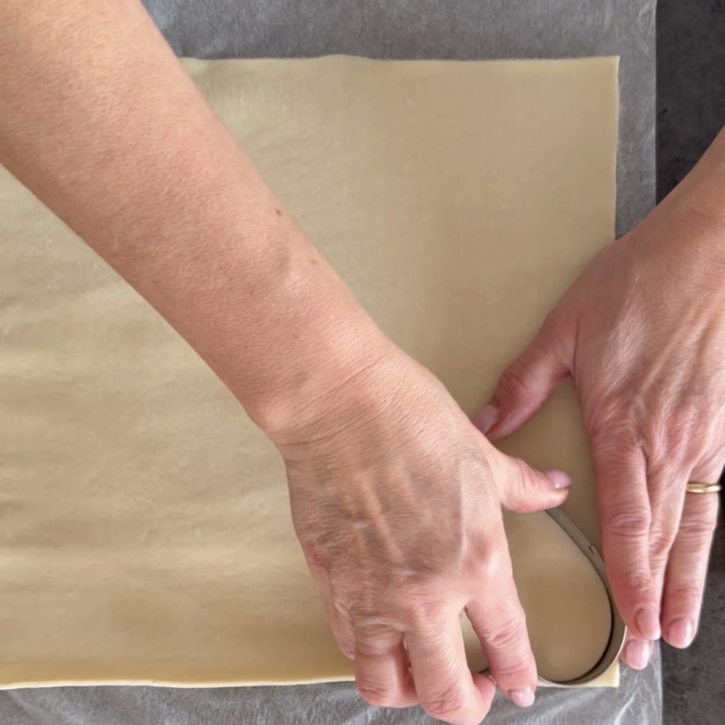 sweet puff pastry hearts